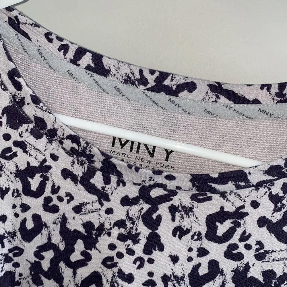 MNY Marc New York Performance purple camo top - Picture 7 of 7